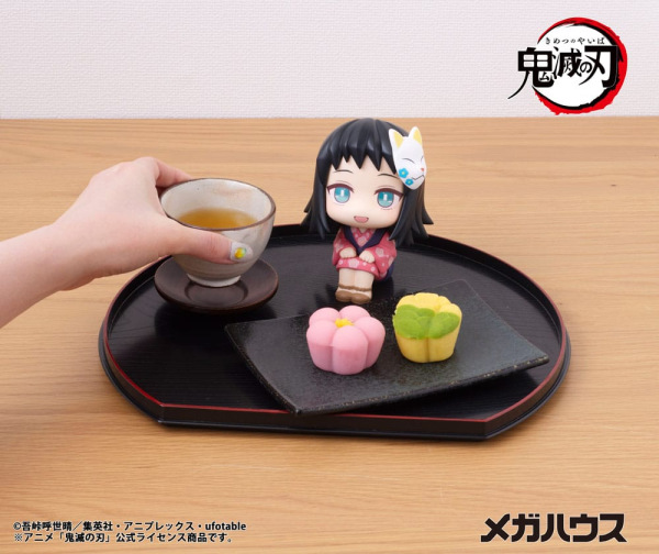 Demon Slayer Kimetsu no Yaiba Look Up PVC Statue Makomo 11 cm 2