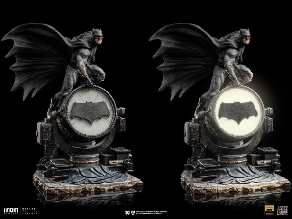 Zack Snyder's Justice League Deluxe Art Scale Statue 1/10 Batman on Batsignal 28 cm 13