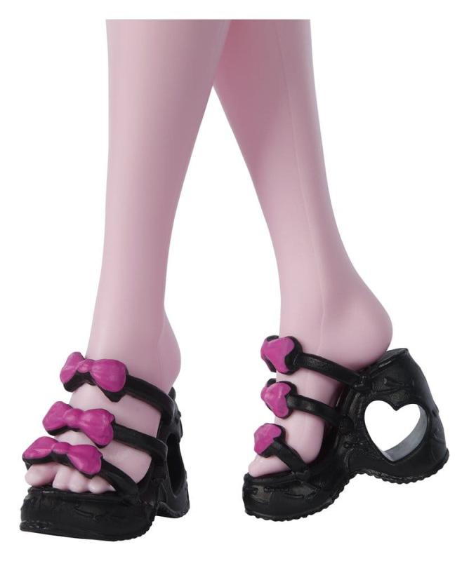 Monster High Self-Scare Secrets Doll Draculaura 8