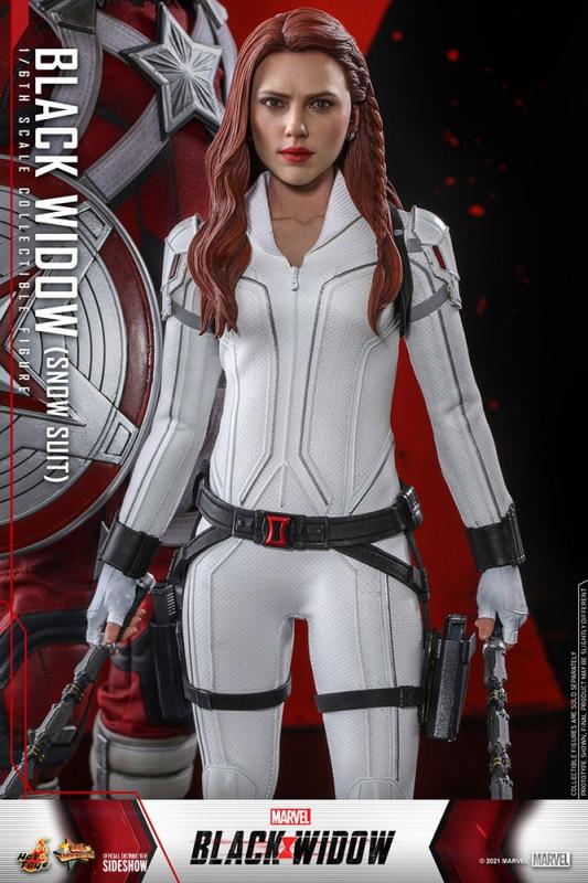 Black Widow: Black Widow Snow Suit Version 1/6 Action Figure - Hot Toys