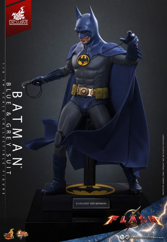 The Flash Movie Masterpiece Action Figure 1/6 Batman (Blue & Grey Suit) Limited Edition Hot Toys Exc 2