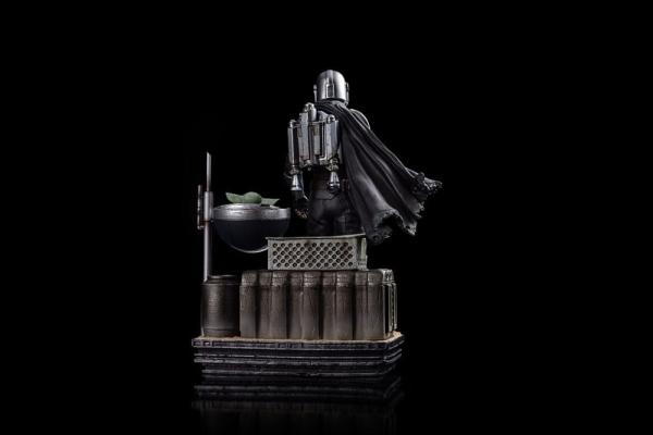 Star Wars The Mandalorian Scale Statue 1/10 Din Djarin and Din Grogu 21 cm 3