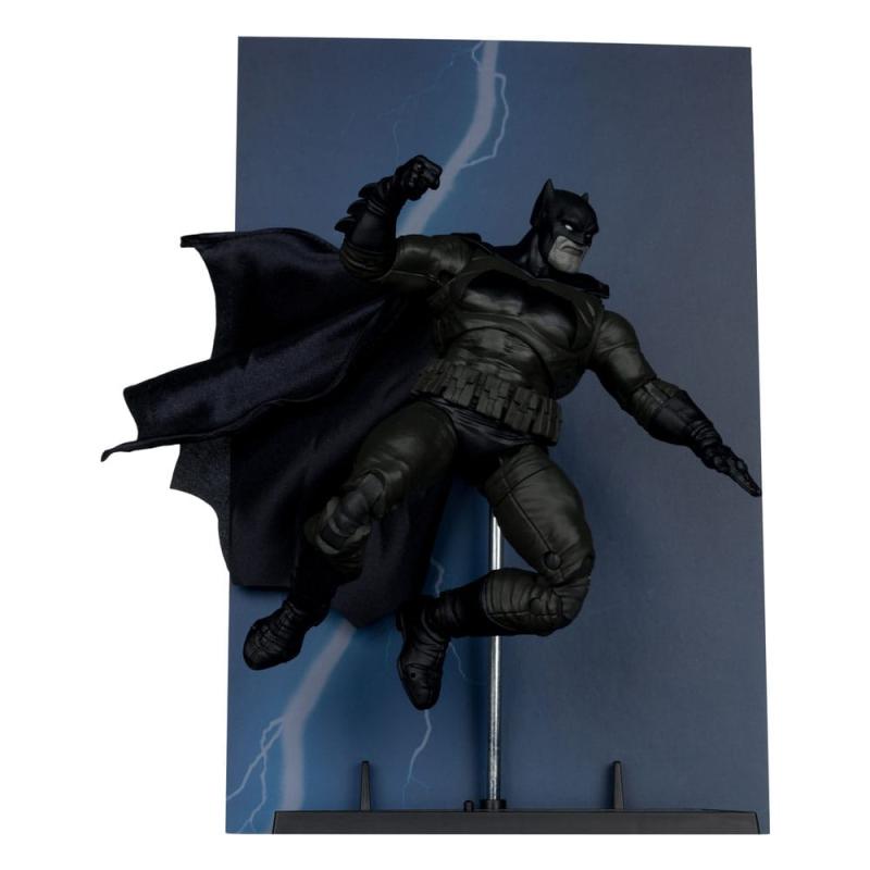 DC Multiverse McFarlane Cover Recreations Action Figure Batman (Batman: The Dark Knight Returns #1) 1