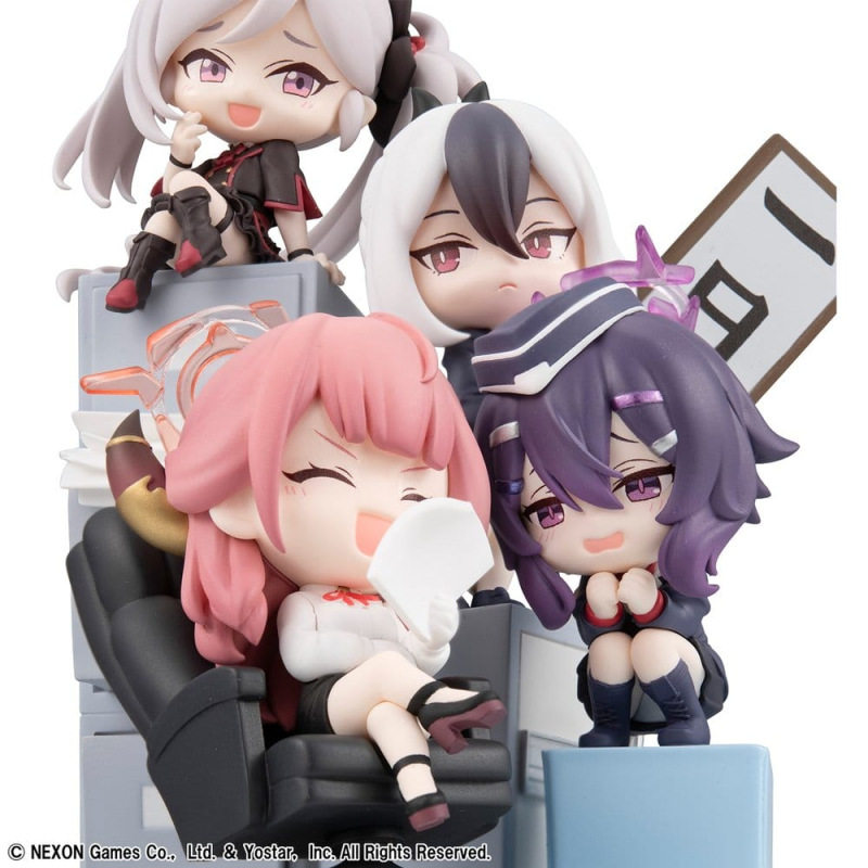 Blue Archive FigUnity PVC Figure 14 cm (with gift) 3