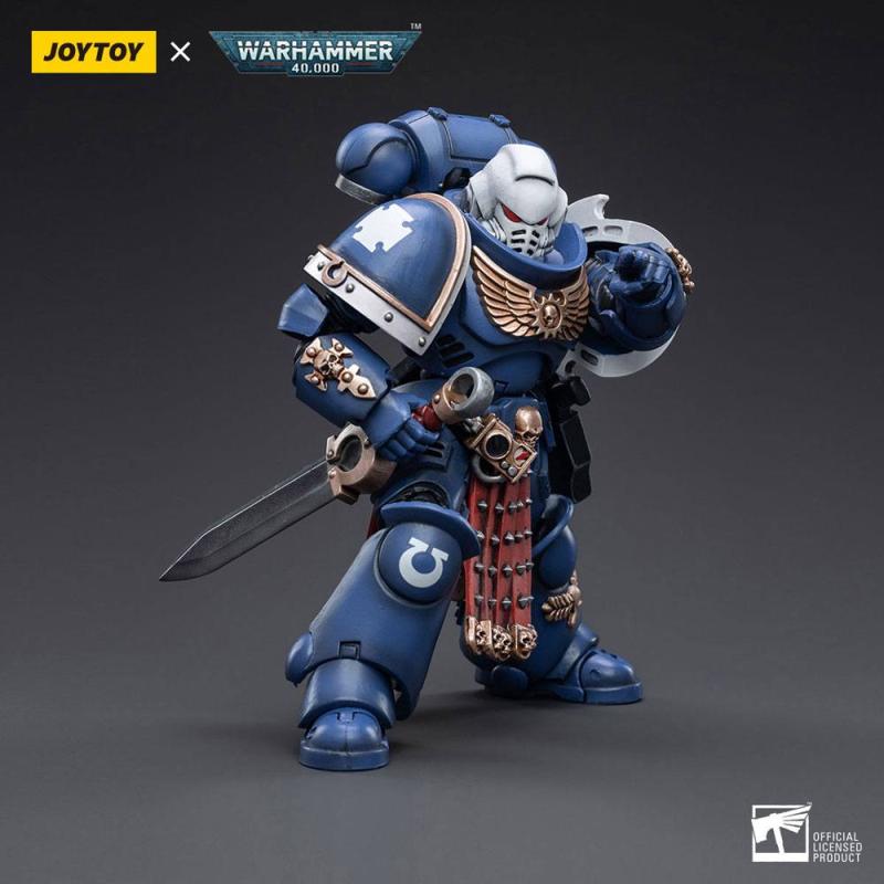 Warhammer 40k: Ultramarines Assault Veteran Intercessor 1/18 Action Figure - Joy Toy (CN)