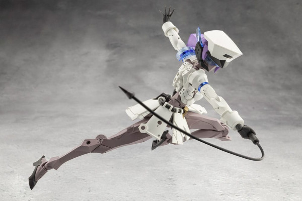 Megalomaria Unlimited Universe Plastic Model Kit Vanguard Leader 16 cm 9
