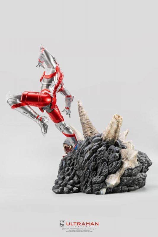 Ultraman: Ultraman vs Black King 1/4 Statue - Pure Arts