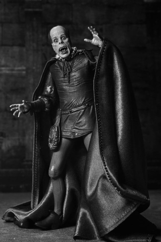 Phantom of the Opera (1925) Ultimate Action Figure Masque of the Red Death (B&W) 18 cm 8