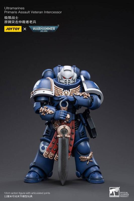 Warhammer 40k: Ultramarines Assault Veteran Intercessor 1/18 Action Figure - Joy Toy (CN)