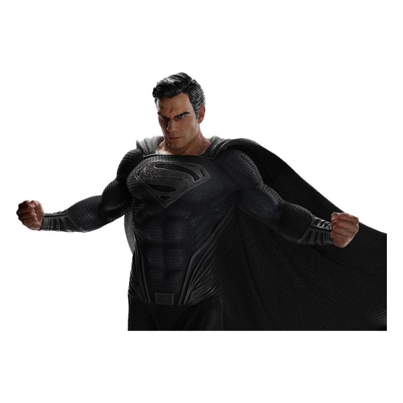 Zack Snyder's Justice League Statue 1/4 Superman Black Suit 65 cm 6