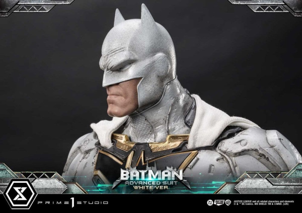 DC Comics Ultimate Museum Masterline Statue Batman Advanced Suit White Version (Design By Josh Nizzi 10
