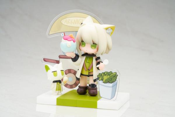 Arknights PVC Statue Dessert Time Series Q-figure Kal'tsit 11 cm