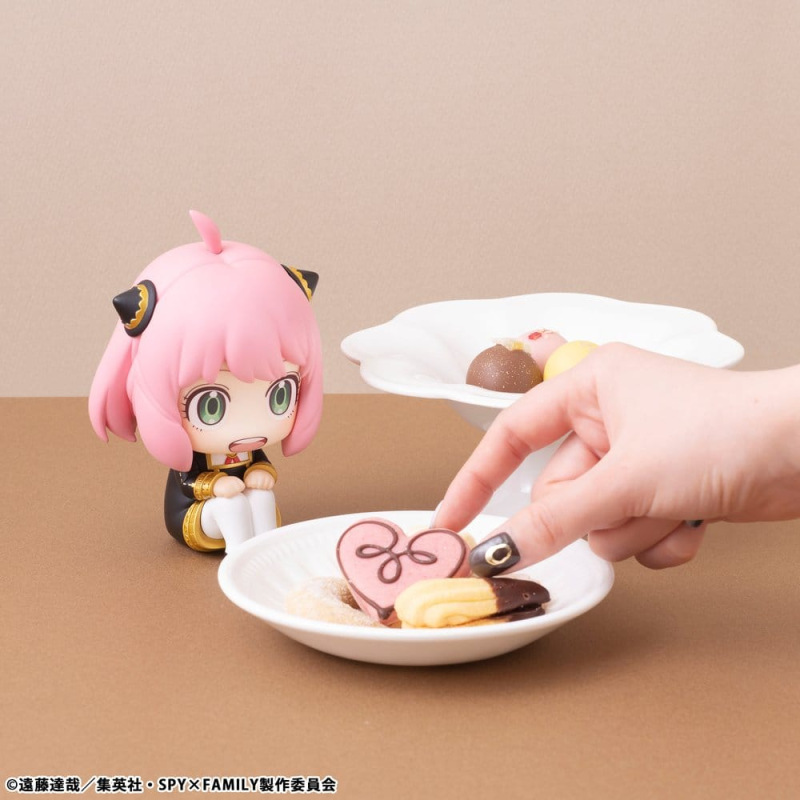 Spy x Family Look Up PVC Figure Anya Forger 11 cm (Repeat) 3