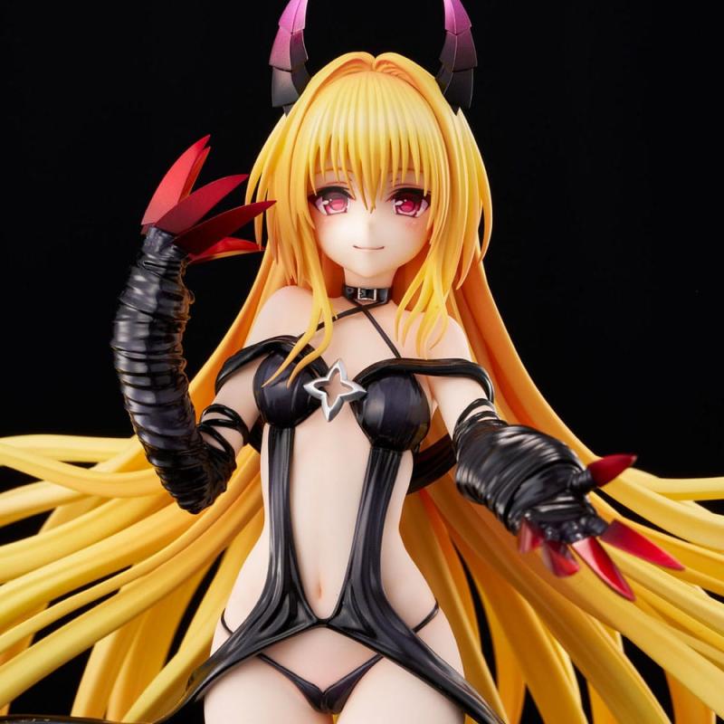 To Love-Ru Darkness PVC Statue 1/6 Golden Darkness Darkness Ver. 30 cm 12