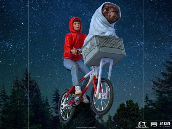 E.T. the Extra-Terrestrial: E.T. & Elliot 1/10 Art Scale Statue - Iron Studios