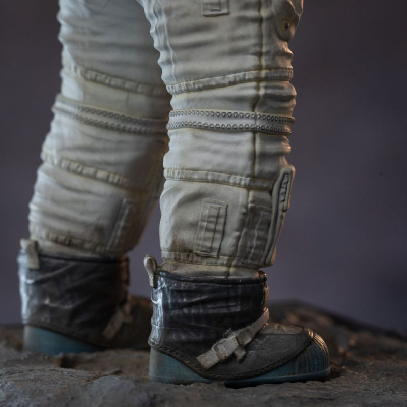 NASA Art Scale Statue 1/10 Apollo 11 Astronaut 23 cm 8