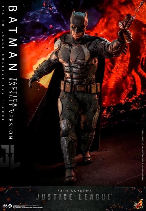 Zack Snyder`s Justice League Action Figure 1/6 Batman (Tactical Batsuit Version) 33 cm