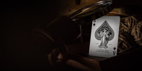 Tycoon Playing Cards Black 7