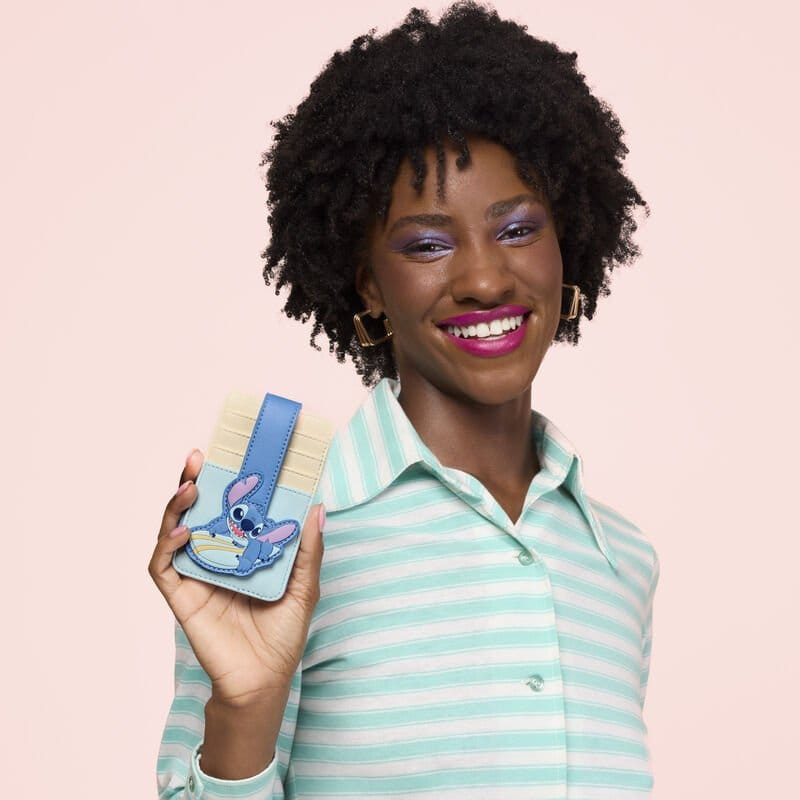 Disney by Loungefly Cardholder Lilo & Stitch Animal Friends Surfing 1