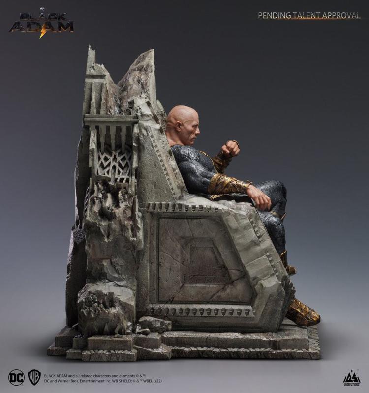 Black Adam: Black Adam On Throne 1/4 Statue - Queen Studios