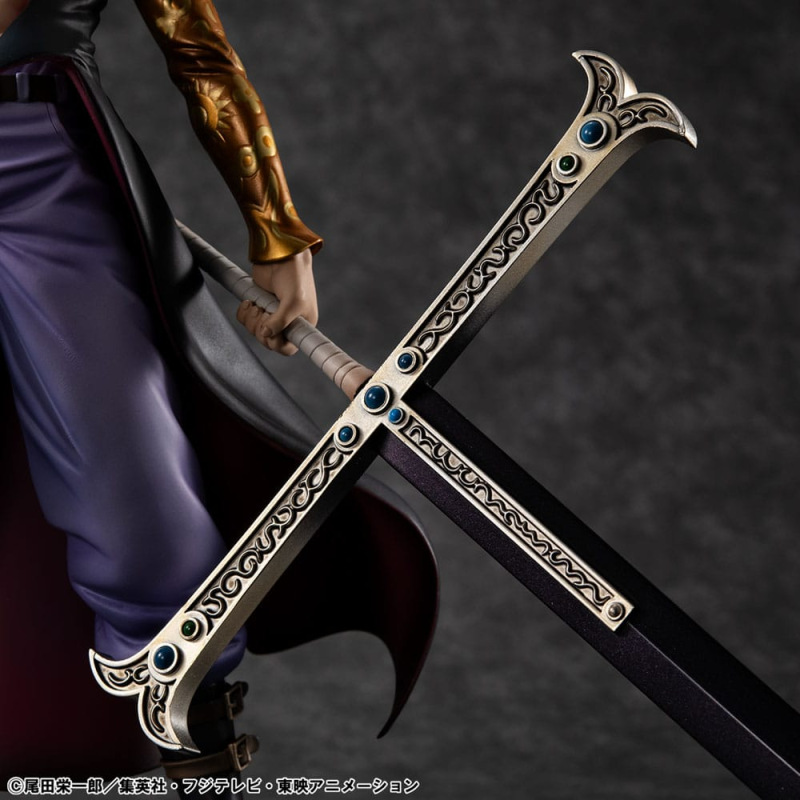 One Piece P.O.P SA-MAXIMUM PVC Statue Hawk Eye Dracule Mihawk Ver. R 29 cm 5