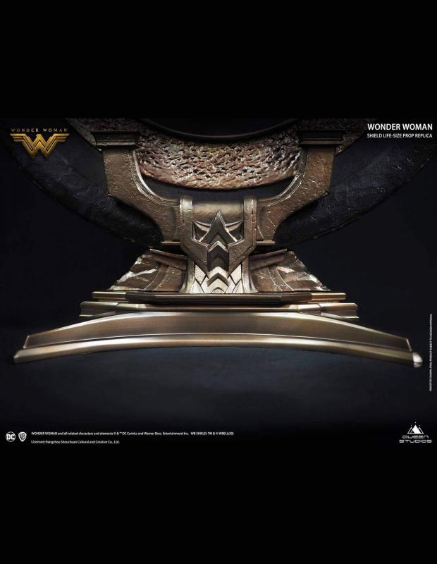 Wonder Woman Life-Size Replica Wonder Woman Shield Regular Edition 58 cm - Queen Studios