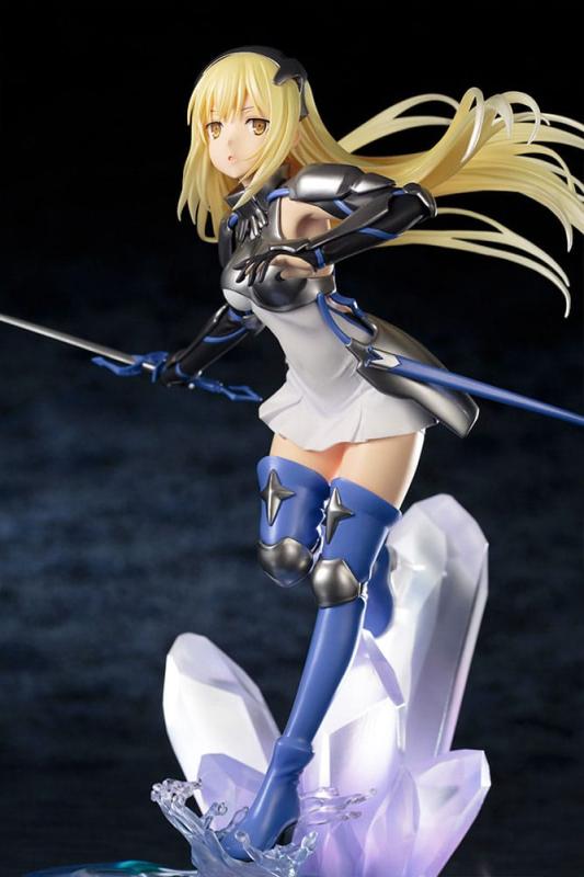 Sword Oratoria: Is it Wrong to Try to Pick Up Girls in a Dungeon? On the Side PVC Statue 1/7 Ais Wal 7