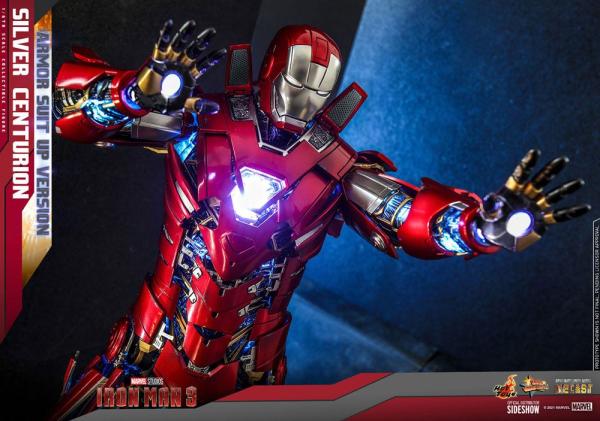 Iron Man 3 Movie Masterpiece Action Figure 1/6 Silver Centurion (Armor Suit Up Version) 32 cm