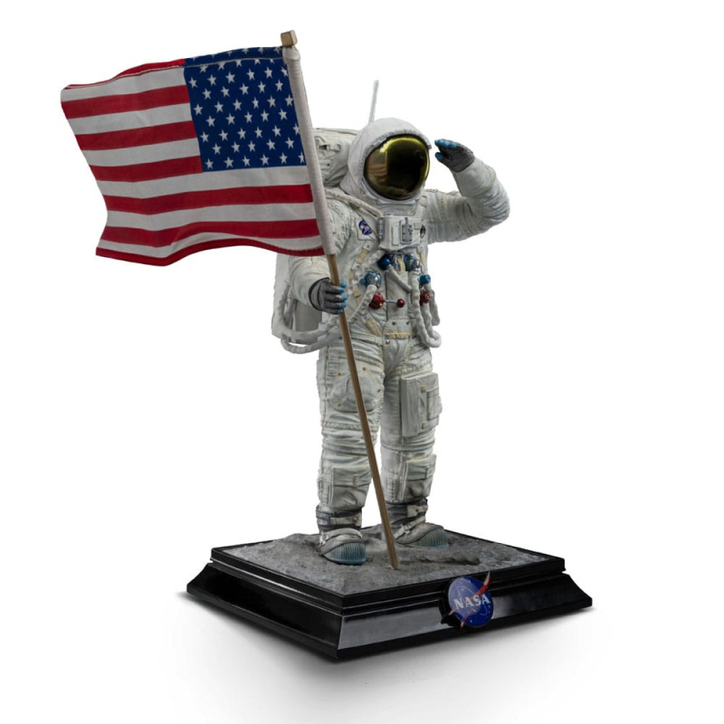 NASA Art Scale Statue 1/10 Apollo 11 Astronaut 23 cm 2