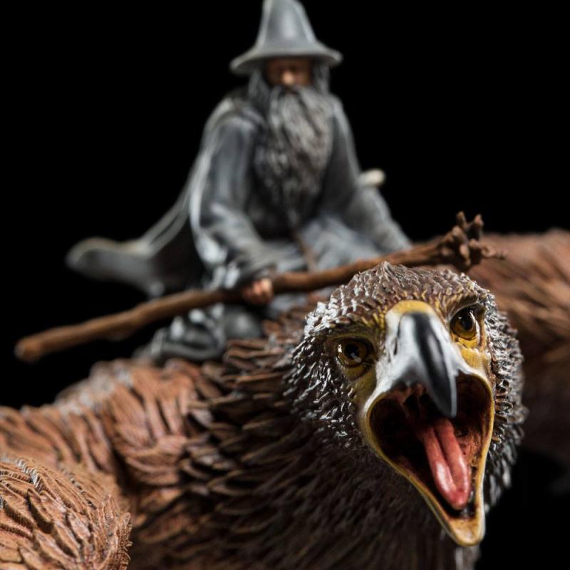 Lord of the Rings: Gandalf on Gwaihir - Statue 15 cm - Weta