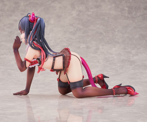 Succubus Homestay Statue 1/5 Sakuma Shizuku 14 cm 1