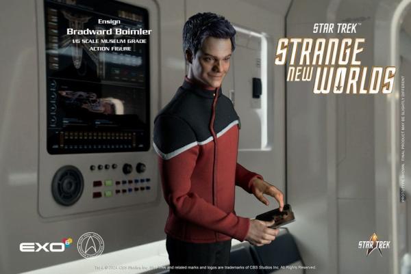 Star Trek: Strange New Worlds Action Figure 1/6 Ensign Boimler 30 cm 4