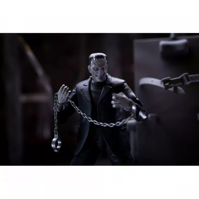 Universal Monsters Action Figure Frankenstein Deluxe 15 cm
