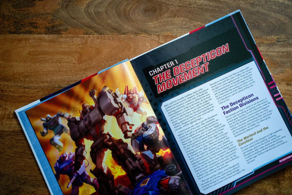 Transformers RPG book Decepticon Directive Sourcebook *Englische Version* 1