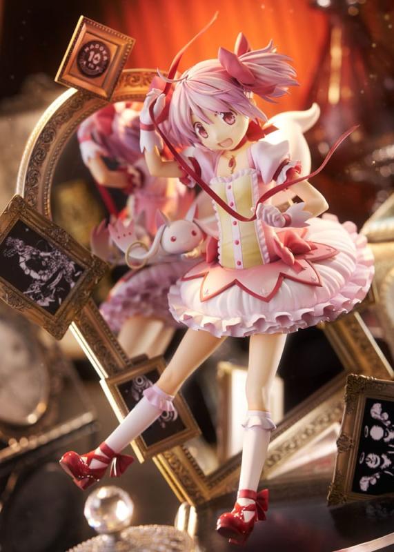 Puella Magi Madoka Magica Statue 1/7 Madoka Kaname 10th Anniversary Ver. 25 cm