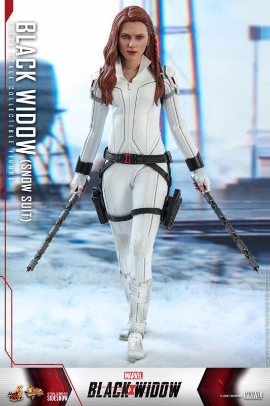 Black Widow: Black Widow Snow Suit Version 1/6 Action Figure - Hot Toys