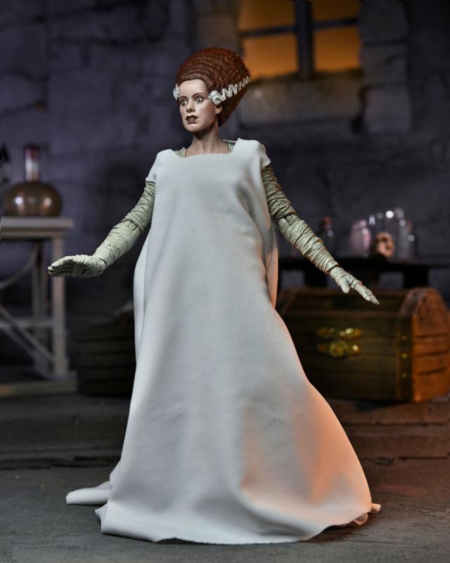 Universal Monsters: Bride of Frankenstein (Color) 18 cm Action Figure Ultimate - Neca