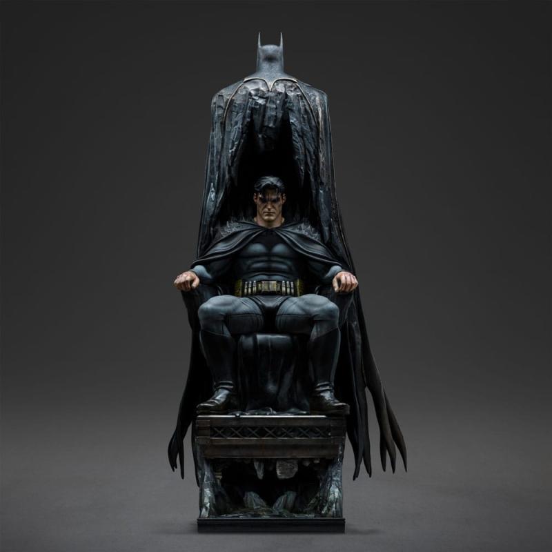 DC Comics Legacy Replica Statue 1/4 Batman and Bruce Wayne 79 cm 1