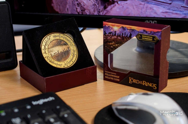 Lord of the Rings Coin with Display Stand The Fellowship 4