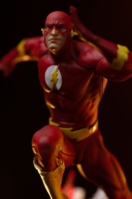 DC Comics Art Scale Statue 1/10 Flash 25 cm 9