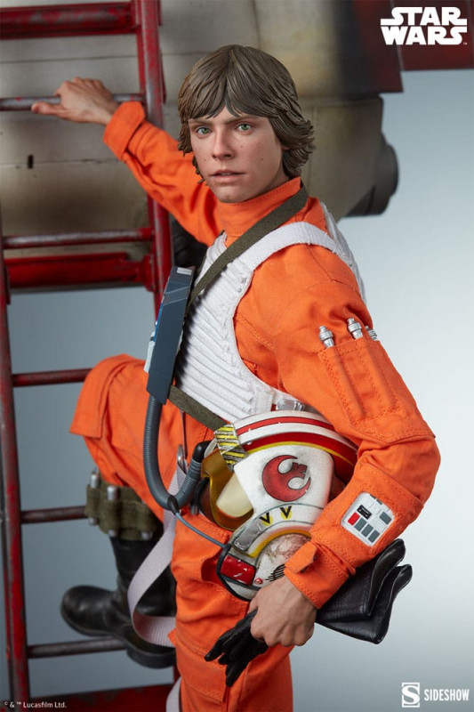 Star Wars Premium Format Statue Luke Skywalker & X-Wing: Red Five, Standing By 76 cm 9