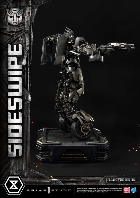 Transformers Dark of the Moon: Sideswipe 57 cm Deluxe Bonus PVC Statue - Prime 1 Studio