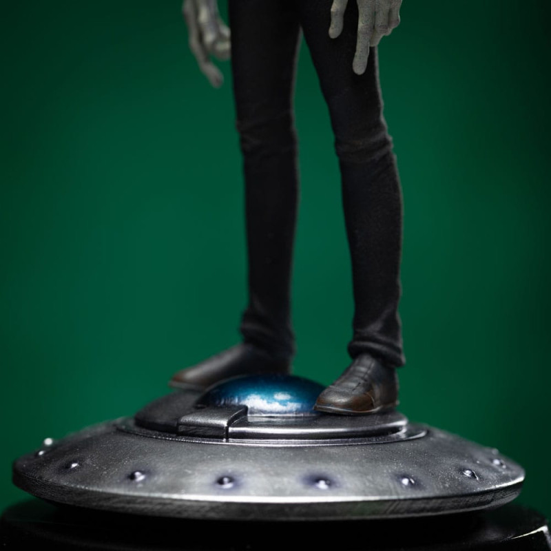 I want to Believe Art Scale Statue 1/10 Alien Grey 21 cm 10