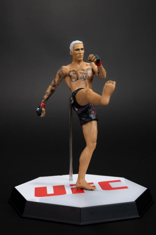 UFC Posed PVC Statue Charles Oliveira 17 cm 8