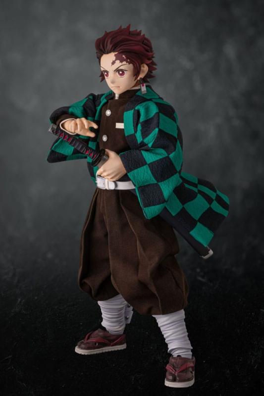 Demon Slayer: Kimetsu no Yaiba Statue 1/6 Tanjiro Kamado 20 cm 2