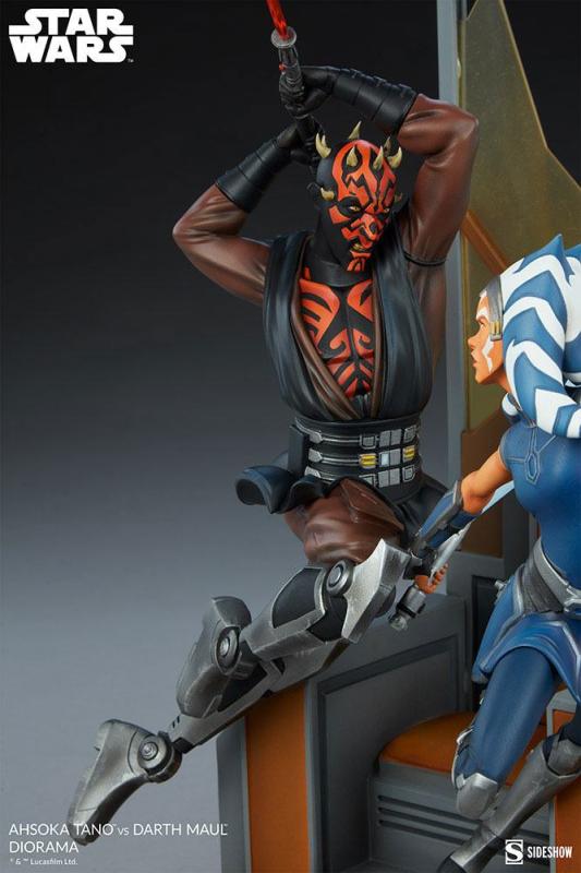 Star Wars: The Clone Wars Diorama Ahsoka Tano vs Darth Maul 51 cm