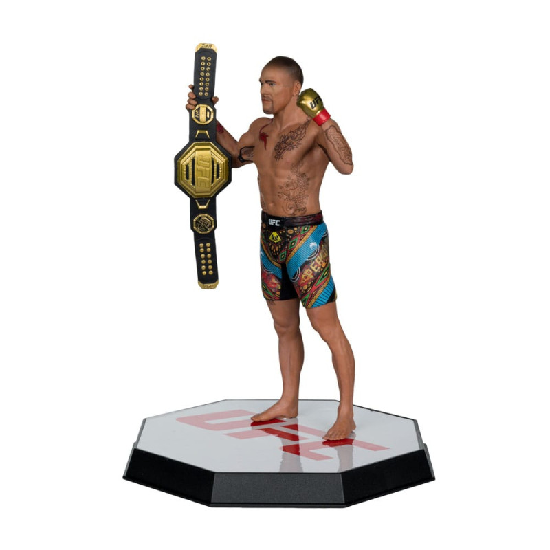 UFC Posed PVC Statue Alex Pereira 18 cm 1