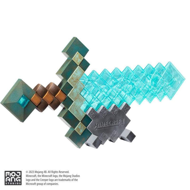 Minecraft: Diamond Sword Collector 50 cm Replica - Noble Collection