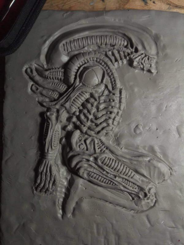 Alien Relief Series Nu.1 - Bronze