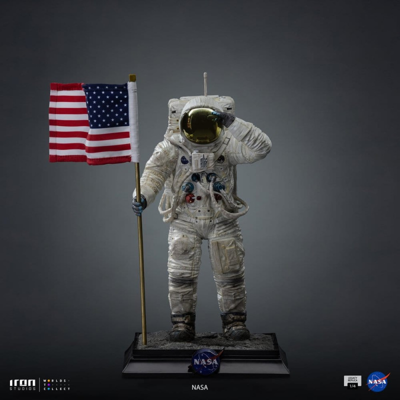 NASA Legacy Replica Statue 1/4 Apollo 11 Astronaut 58 cm 2